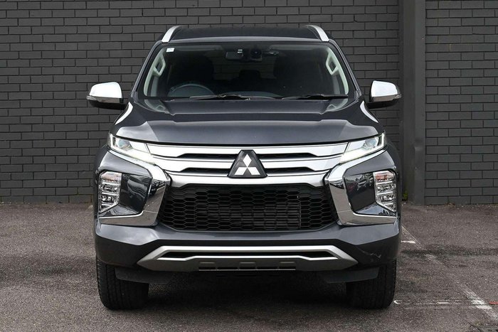 2023 Mitsubishi Pajero Sport GLS