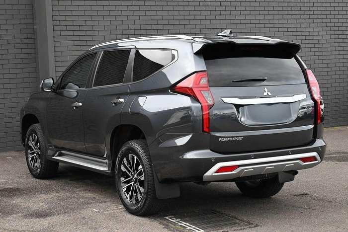 2023 Mitsubishi Pajero Sport GLS