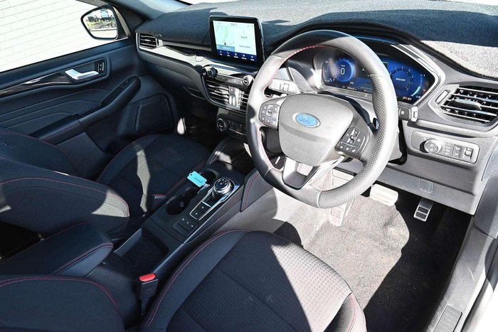 2021 Ford Escape ST-Line