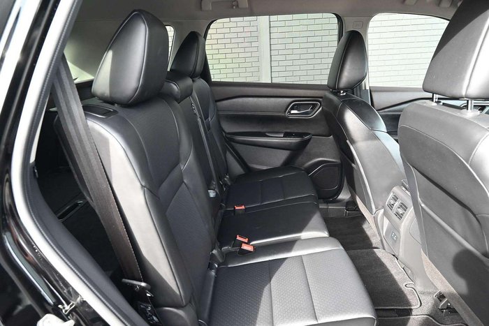 2023 Nissan X-TRAIL ST-L