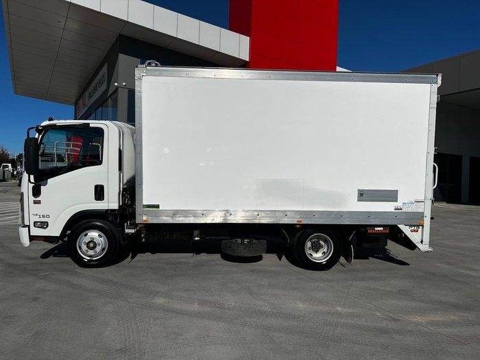 2021 Isuzu N Series NNR 45-150 Vanpack