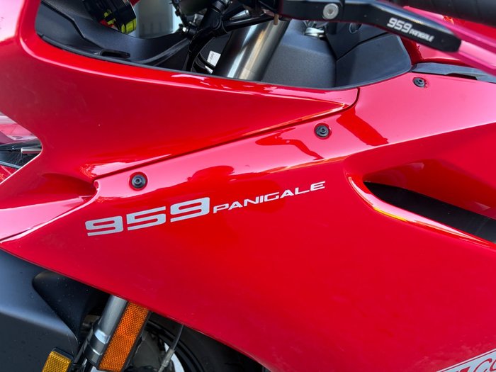 2017 DUCATI 959 PANIGALE (RED) Red