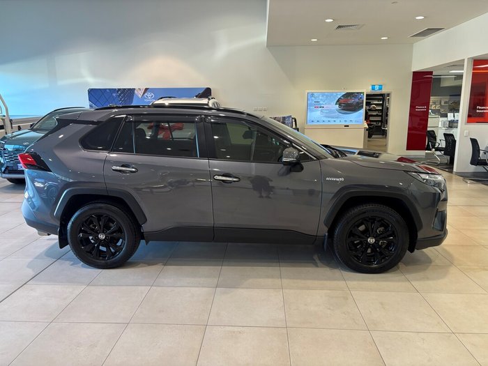 2024 Toyota Rav4 Hybrid RAV4 AWD 2.5L Hyb CVT Cruiser (SS)