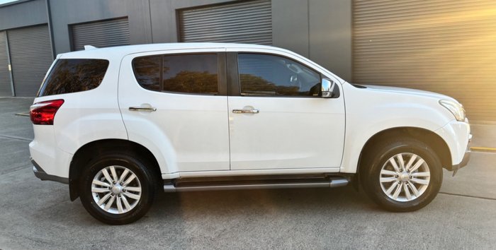 2018 Isuzu MU-X LS-U