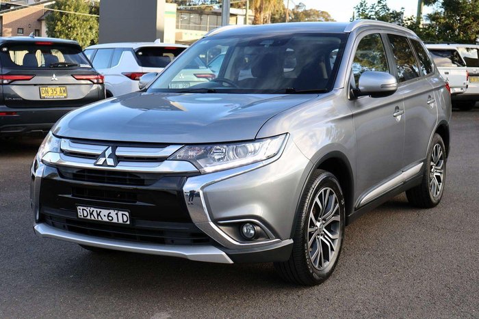 2016 Mitsubishi Outlander LS Safety Pack
