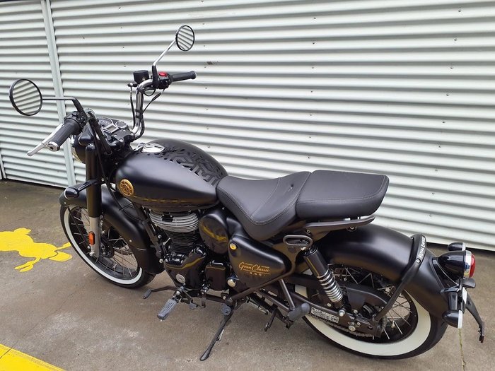 2026 Royal Enfield Goan Classic 350 Classic 350 Black