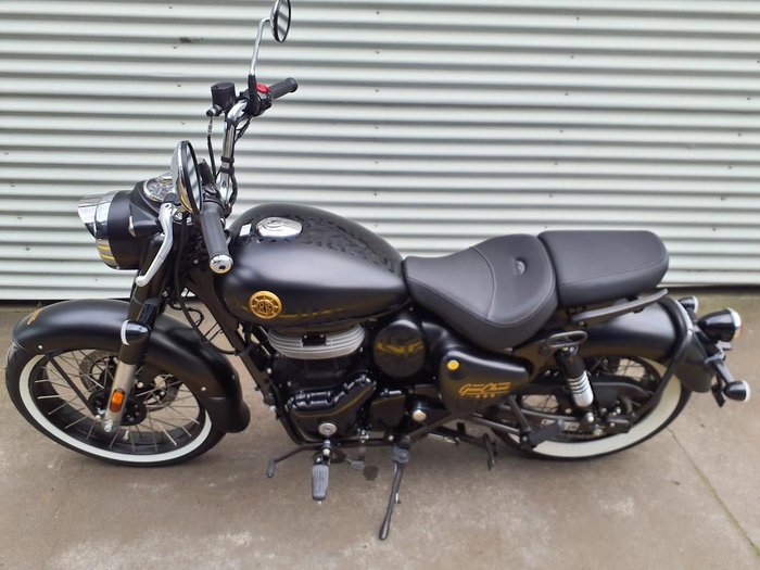 2026 Royal Enfield Goan Classic 350 Classic 350 Black