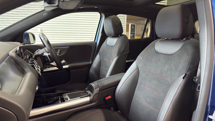2025 Mercedes-Benz GLA-Class GLA200