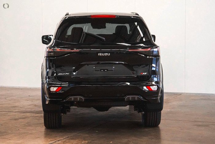 2026 Isuzu MU-X X-TERRAIN