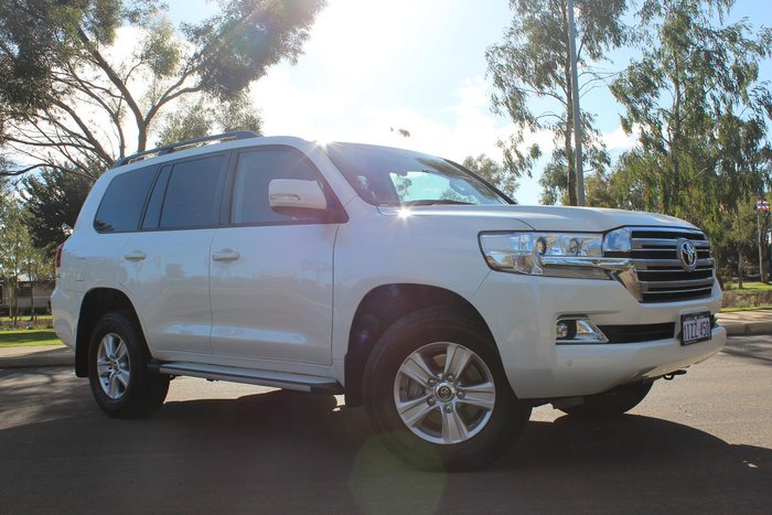 2020 Toyota Landcruiser