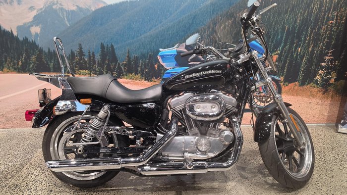Harley-Davidson SuperLow 883 (XL883L) Sportster