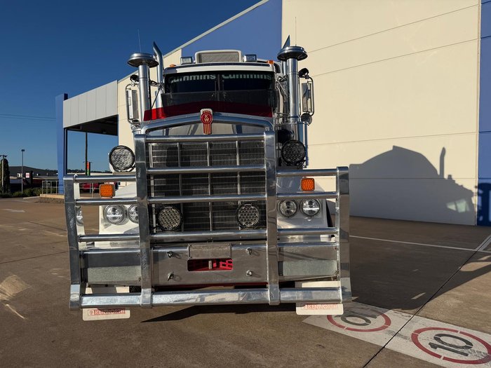 2021 Kenworth T659