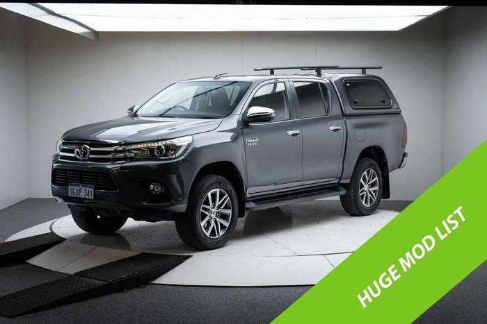 2017 Toyota Hilux SR5