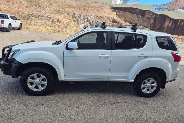 2019 Isuzu MU-X LS-M