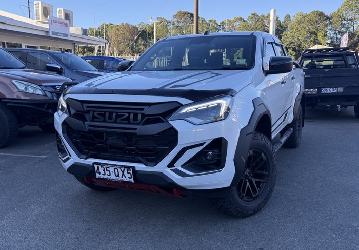 Isuzu D-MAX BLADE
