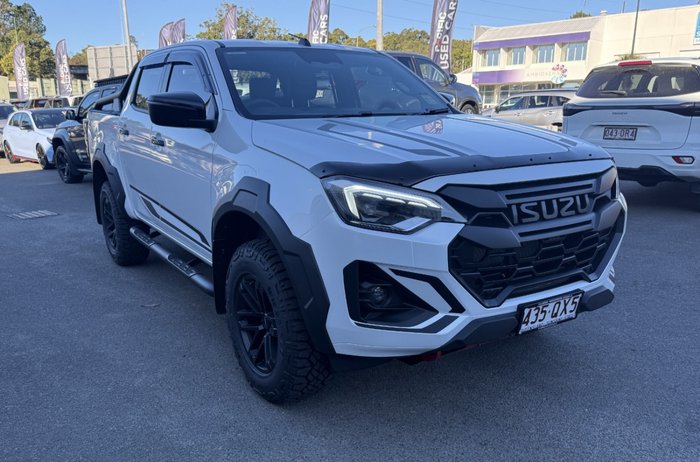 Isuzu D-MAX BLADE