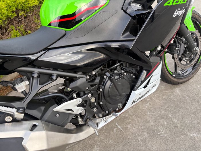 2022 Kawasaki NINJA 400 SE Green