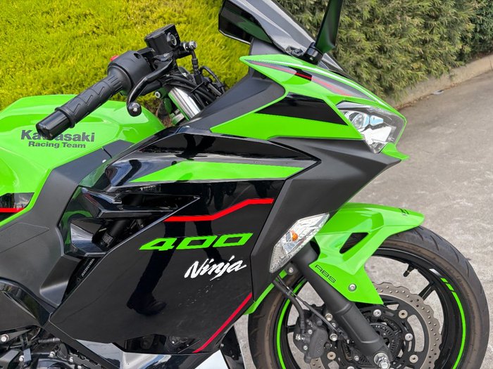 2022 Kawasaki NINJA 400 SE Green