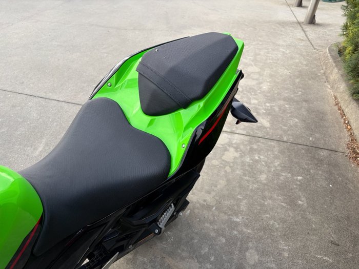 2022 Kawasaki NINJA 400 SE Green