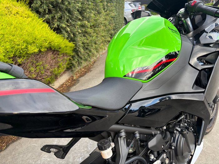 2022 Kawasaki NINJA 400 SE Green