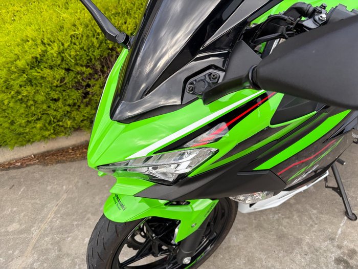 2022 Kawasaki NINJA 400 SE Green