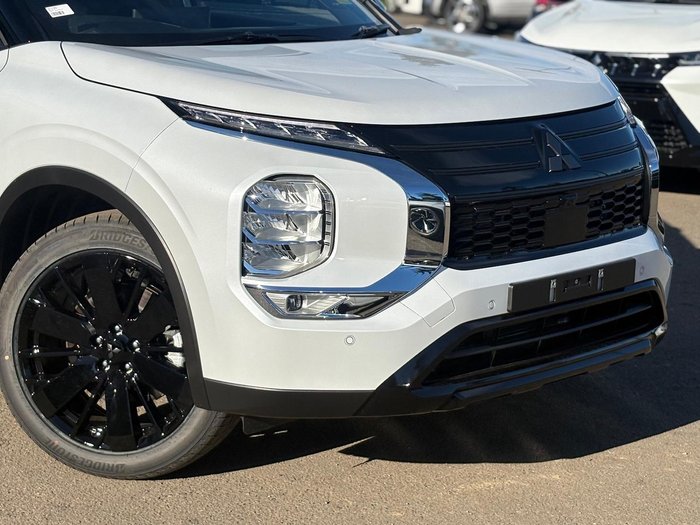 2026 Mitsubishi Outlander Black Edition