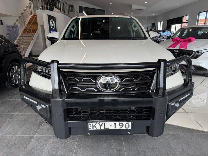 2022 Toyota Fortuner GXL