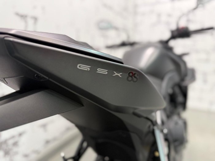 2025 Suzuki GSX-8S GSX-S Black