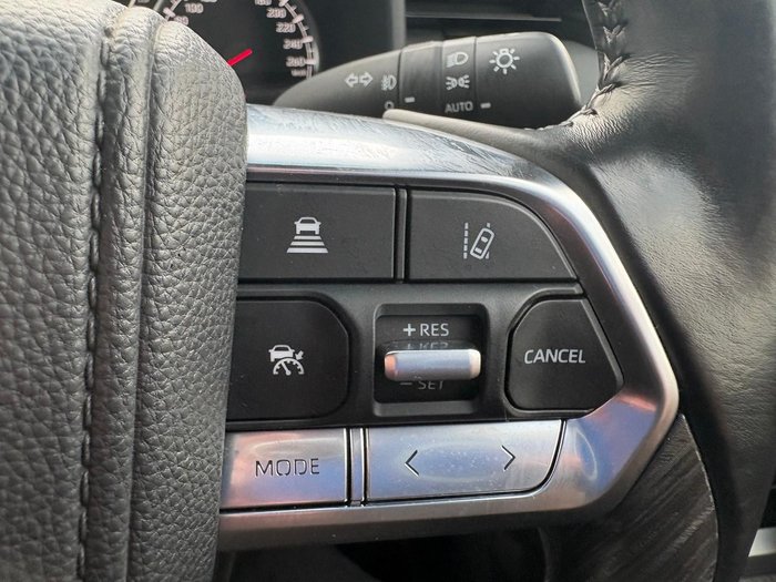 2023 Toyota Landcruiser Sahara ZX