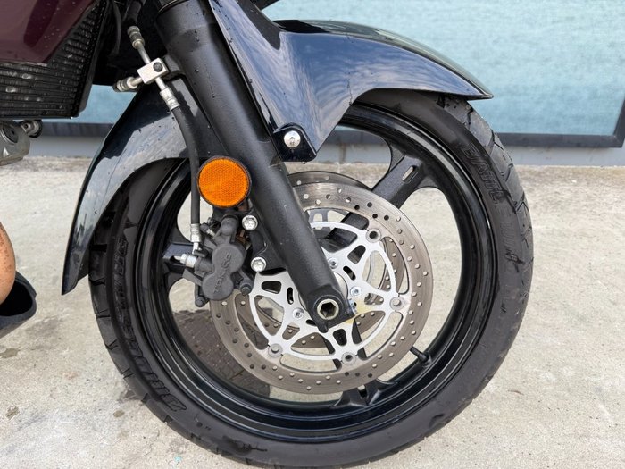 2009 Suzuki DL1000 V-STROM Red
