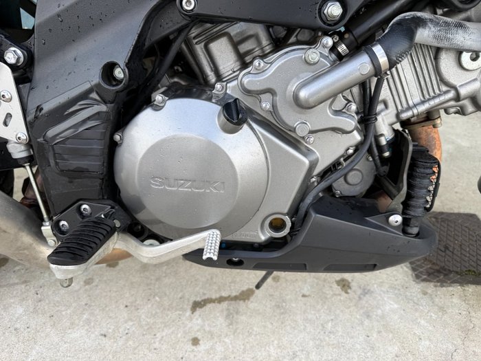 2009 Suzuki DL1000 V-STROM Red