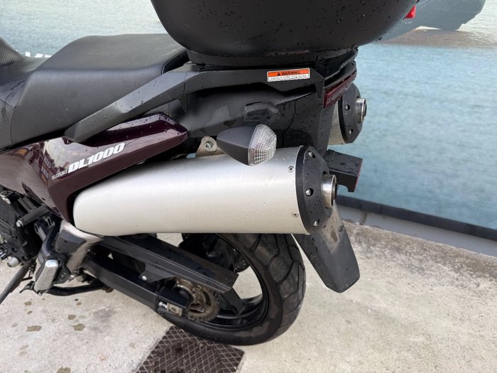 2009 Suzuki DL1000 V-STROM Red