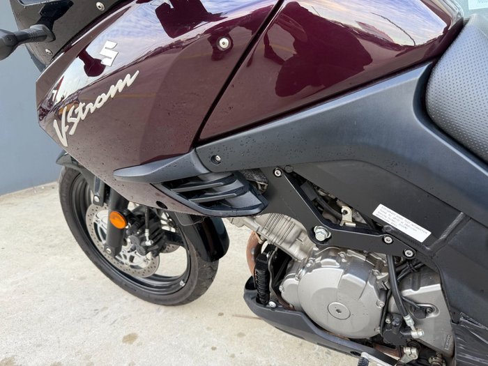 2009 Suzuki DL1000 V-STROM Red