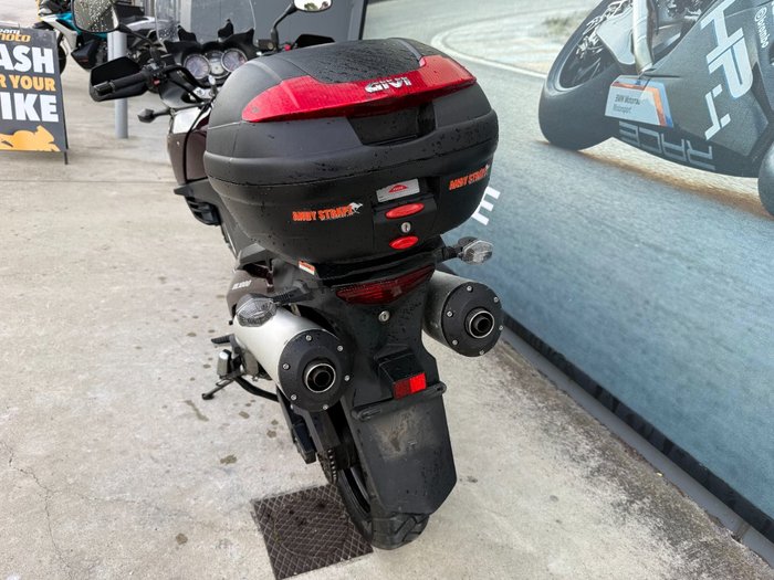 2009 Suzuki DL1000 V-STROM Red