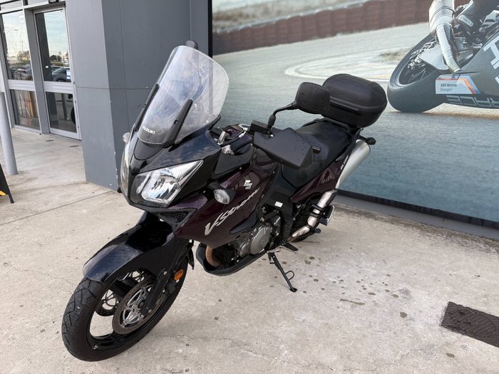 2009 Suzuki DL1000 V-STROM Red
