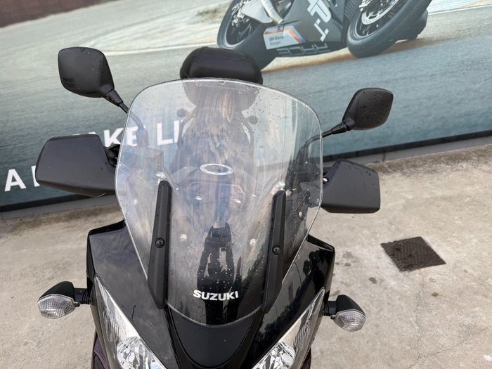 2009 Suzuki DL1000 V-STROM Red