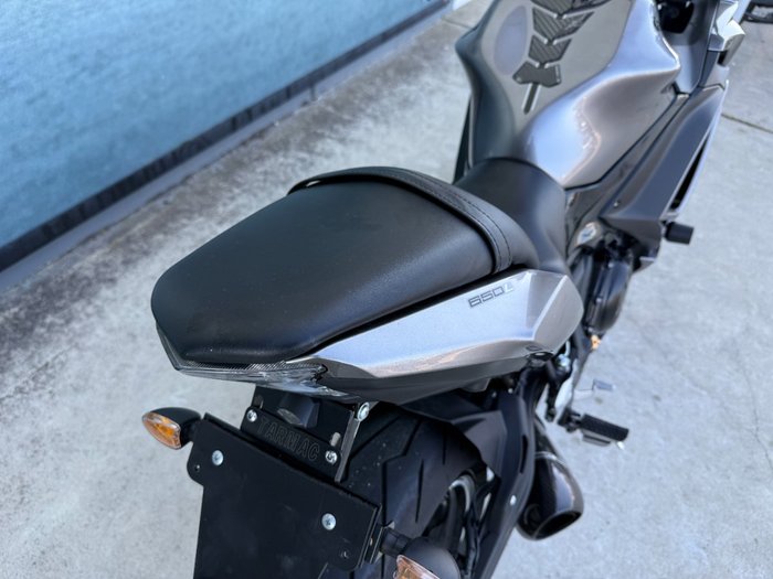 2021 Kawasaki NINJA (EX650) GREY