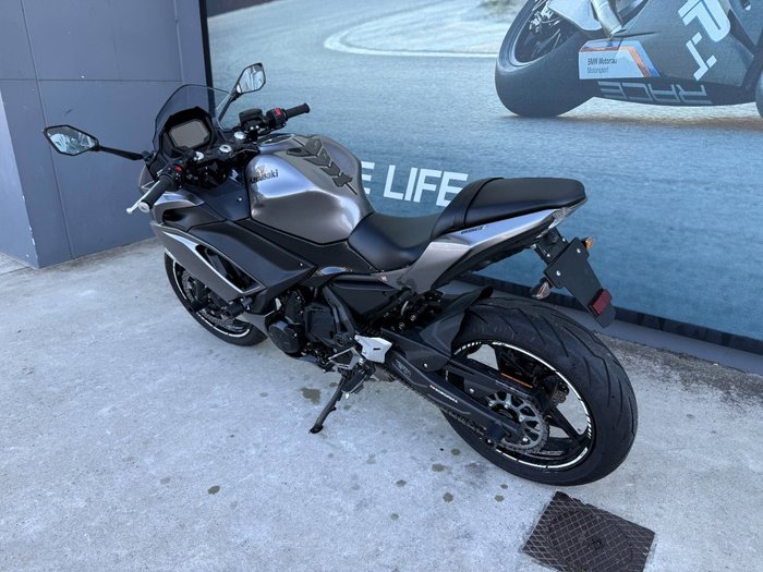 2021 Kawasaki NINJA (EX650) GREY