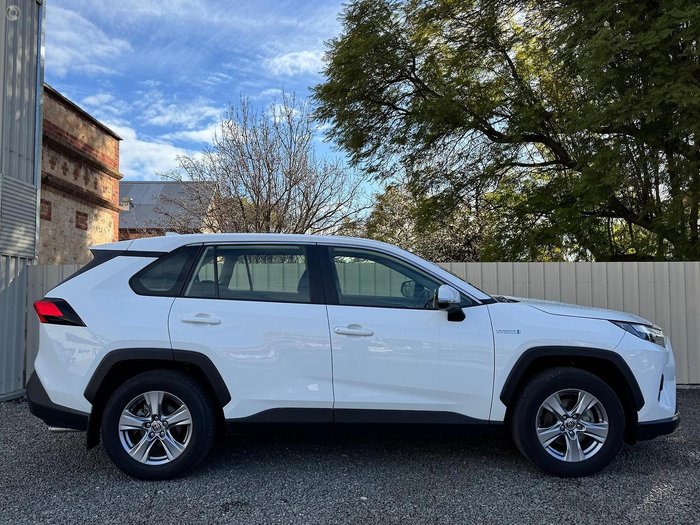 2022 Toyota RAV4 GX