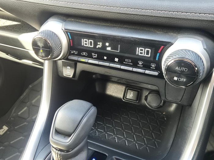 2022 Toyota RAV4 GX