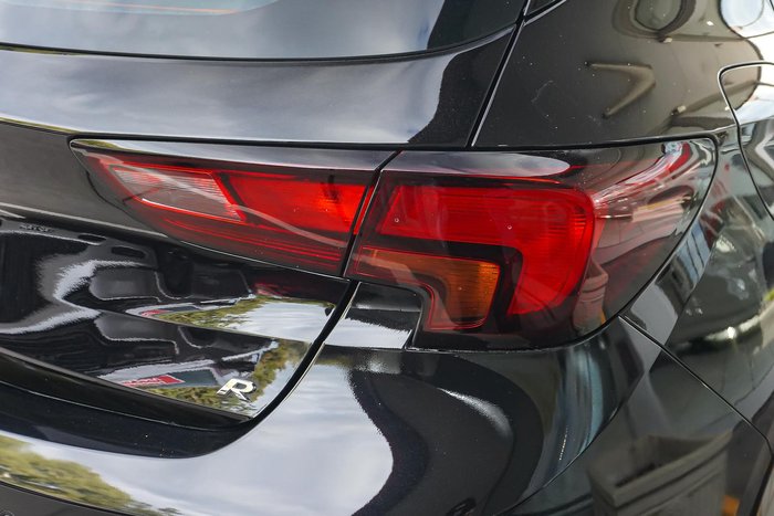 2016 Holden Astra R