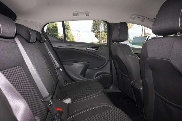 2016 Holden Astra R