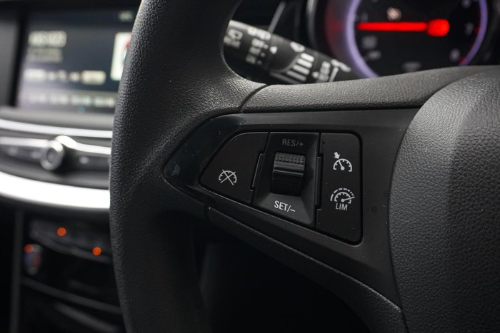 2016 Holden Astra R