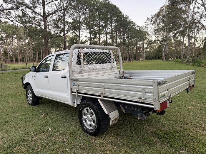 2013 Toyota Hilux SR