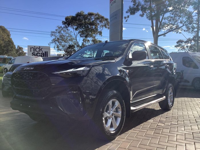 2026 Isuzu MU-X LS-M