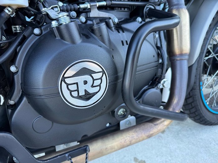 2022 ROYAL ENFIELD (SEE ALSO ENFIEL HIMALAYAN BASE E5 GREY
