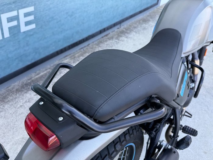 2022 ROYAL ENFIELD (SEE ALSO ENFIEL HIMALAYAN BASE E5 GREY
