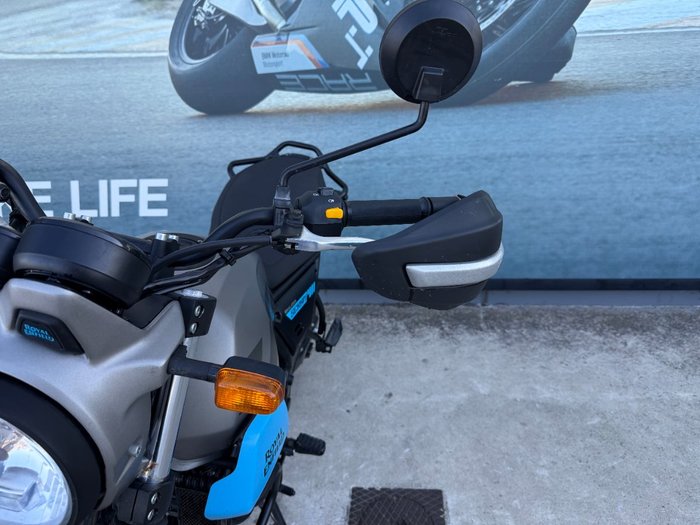 2022 ROYAL ENFIELD (SEE ALSO ENFIEL HIMALAYAN BASE E5 GREY