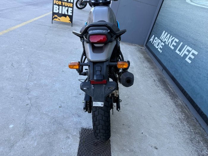 2022 ROYAL ENFIELD (SEE ALSO ENFIEL HIMALAYAN BASE E5 GREY