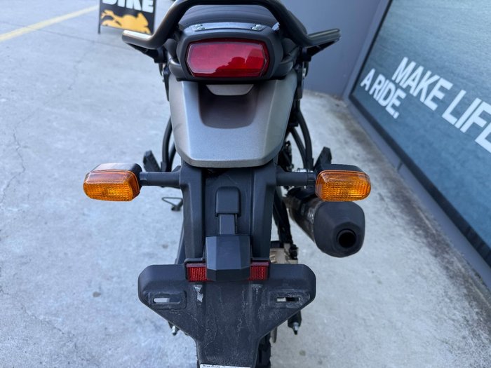 2022 ROYAL ENFIELD (SEE ALSO ENFIEL HIMALAYAN BASE E5 GREY